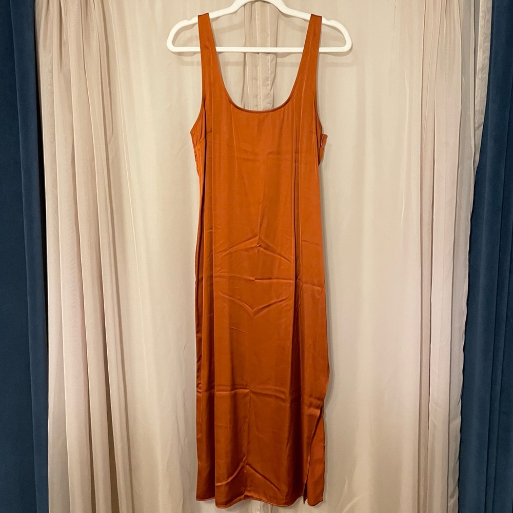 BNWT Abercrombie & Fitch Satin Slip Midi Dress with Slit in Paprika
